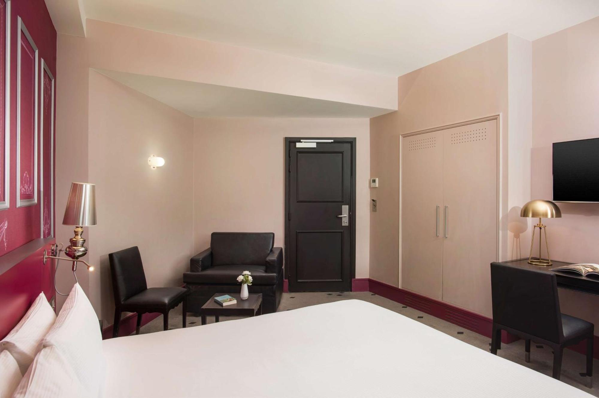 Nh Collection Paris Ponthieu Champs-Elysees Hotel 4*