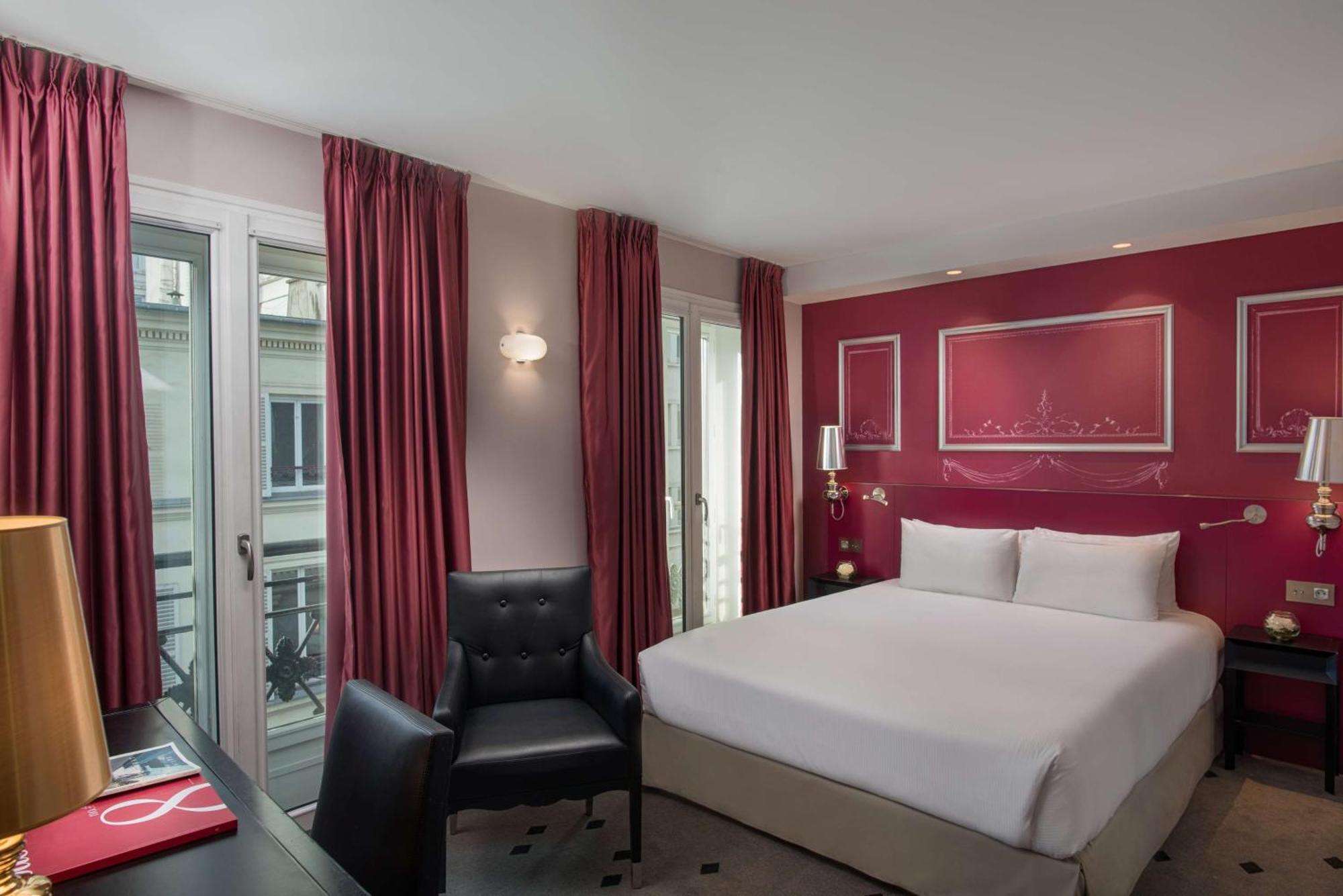 Hotel Nh Collection Paris Ponthieu Champs-Elysees 4*