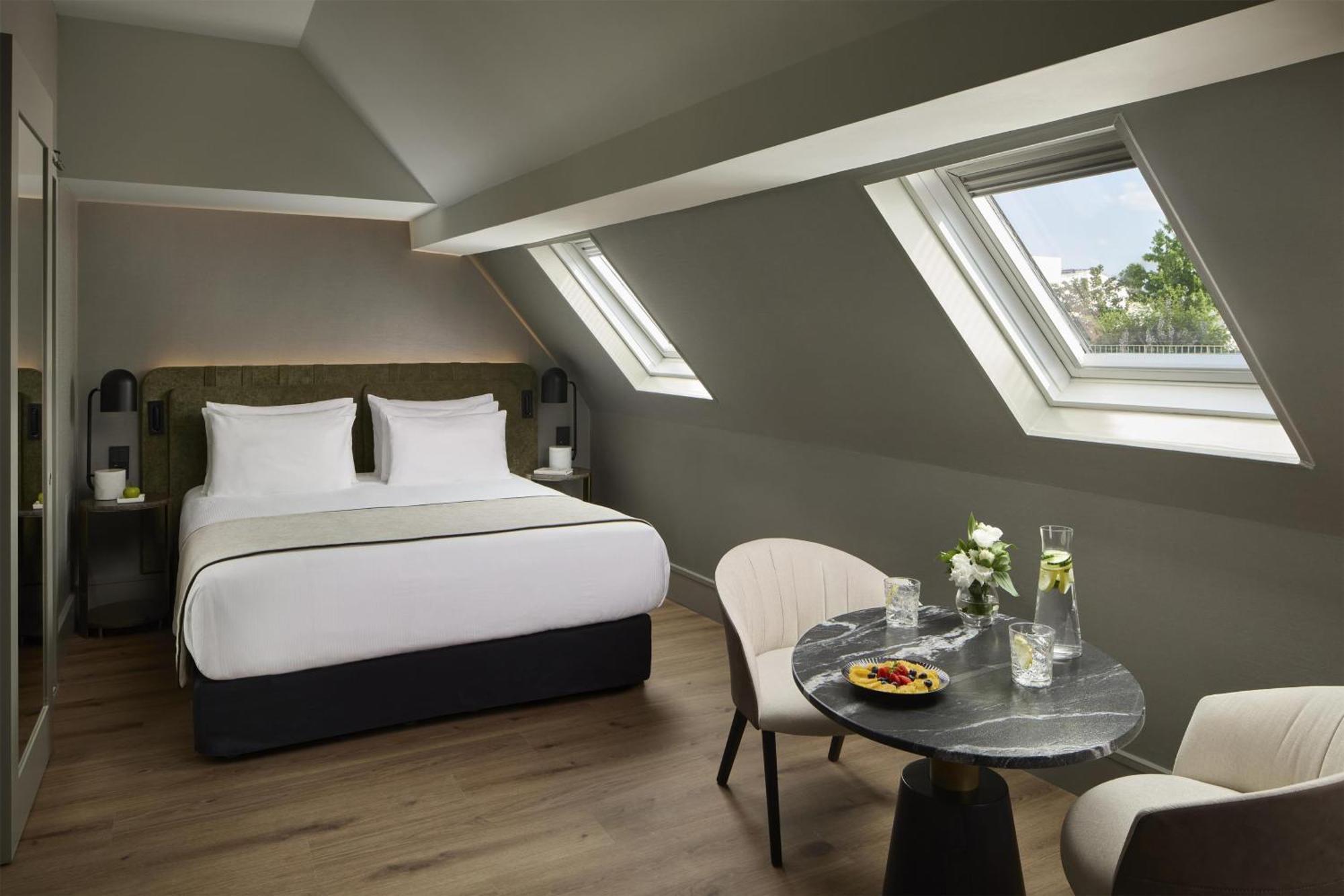 Nh Collection Ponthieu Champs-elysees 4*