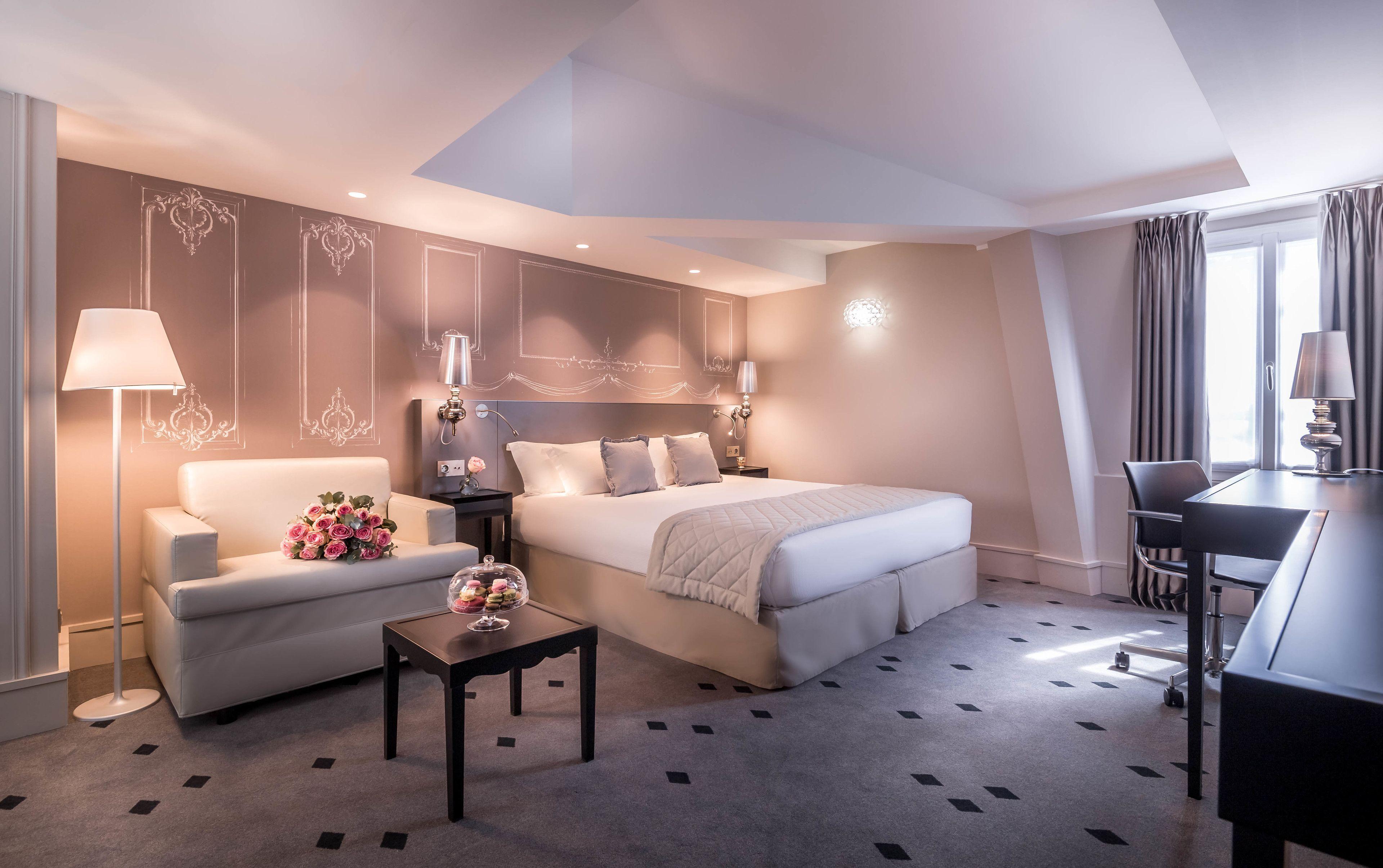 Hotel Nh Collection Ponthieu Champs-elysees 4*