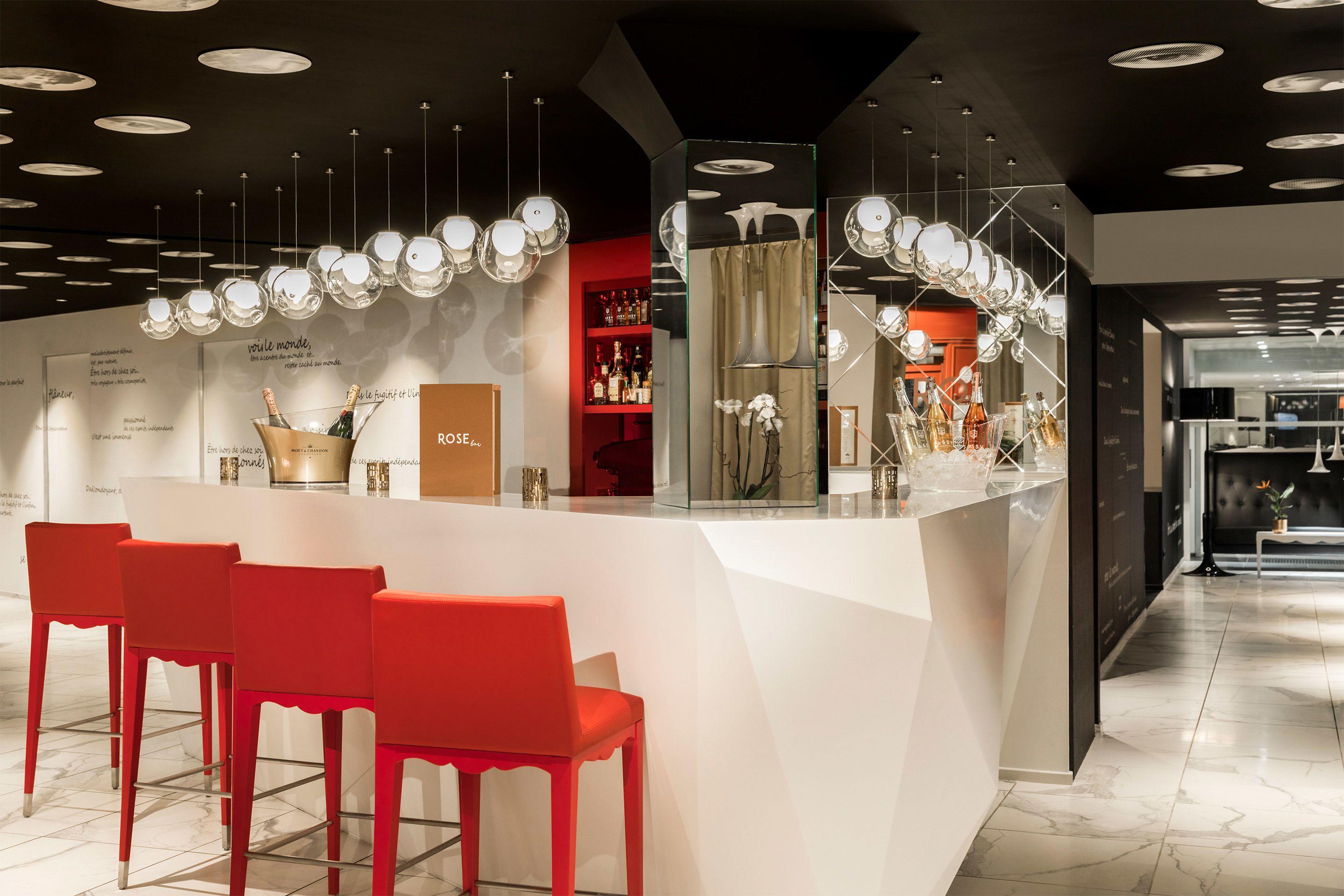 Nh Collection Ponthieu Champs-élysées Hotel 4*