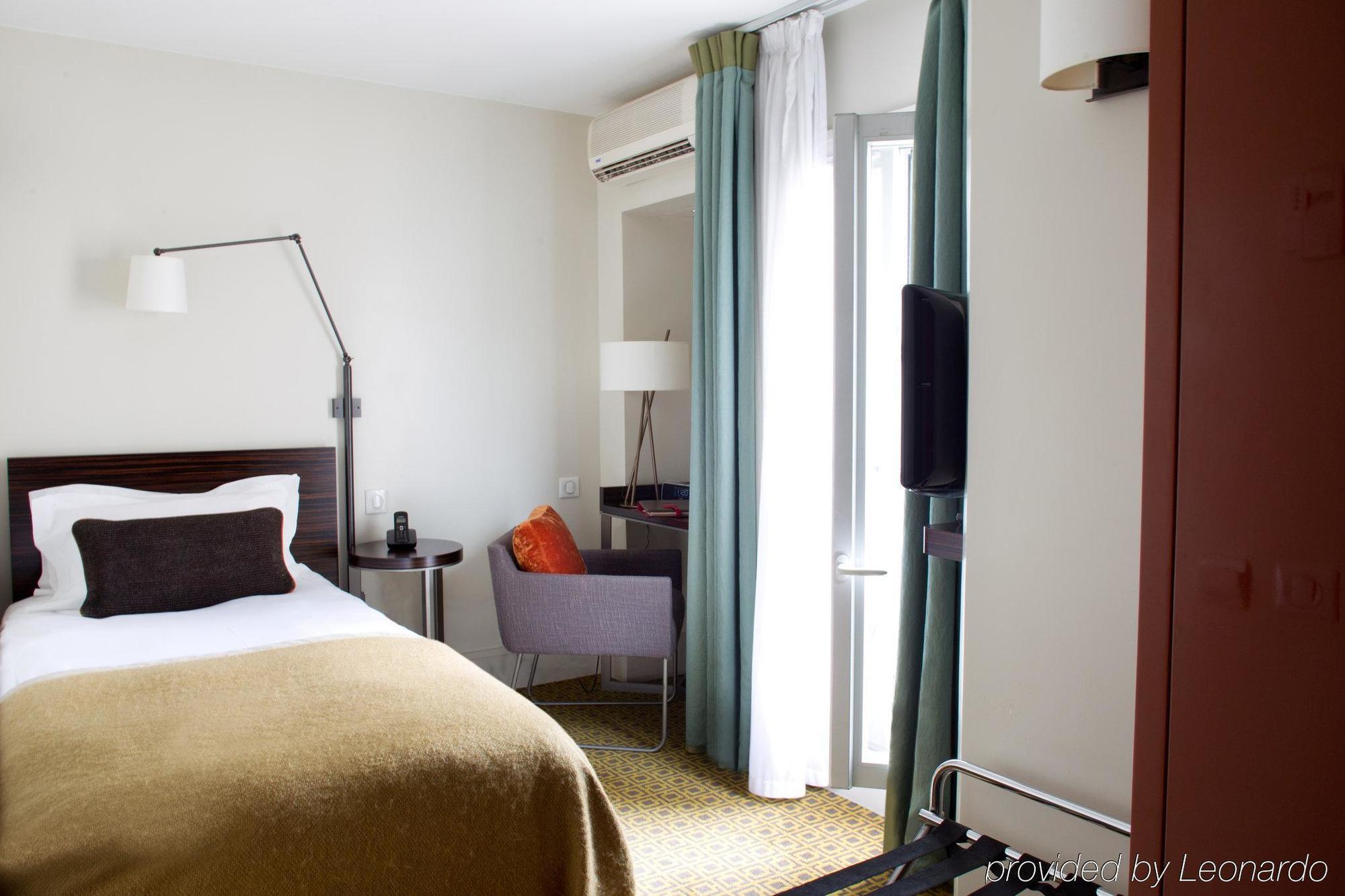Hotel Nh Collection Paris Ponthieu Champs-Elysees 4*