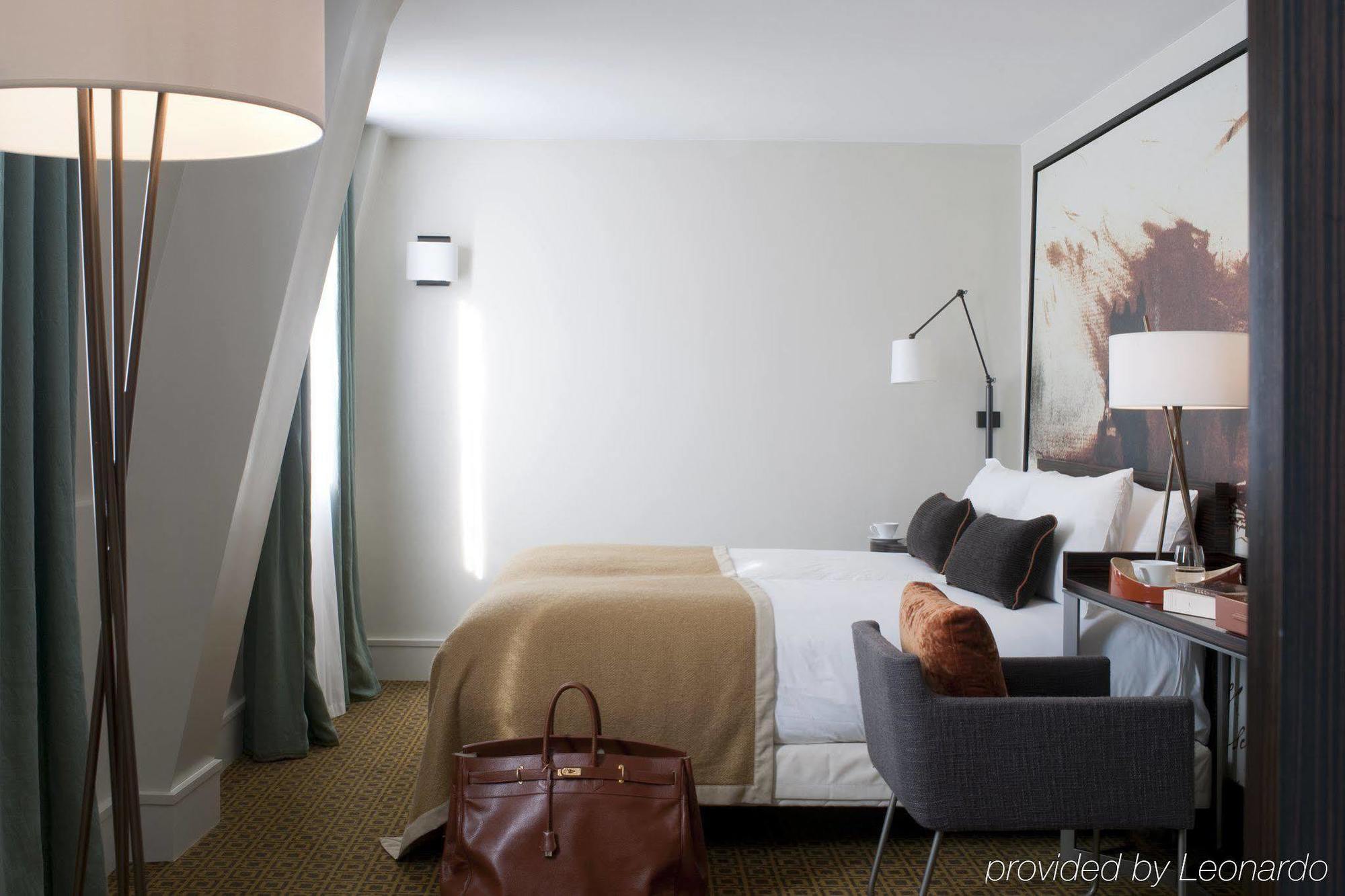 Nh Collection Ponthieu Champs-elysees Hotel