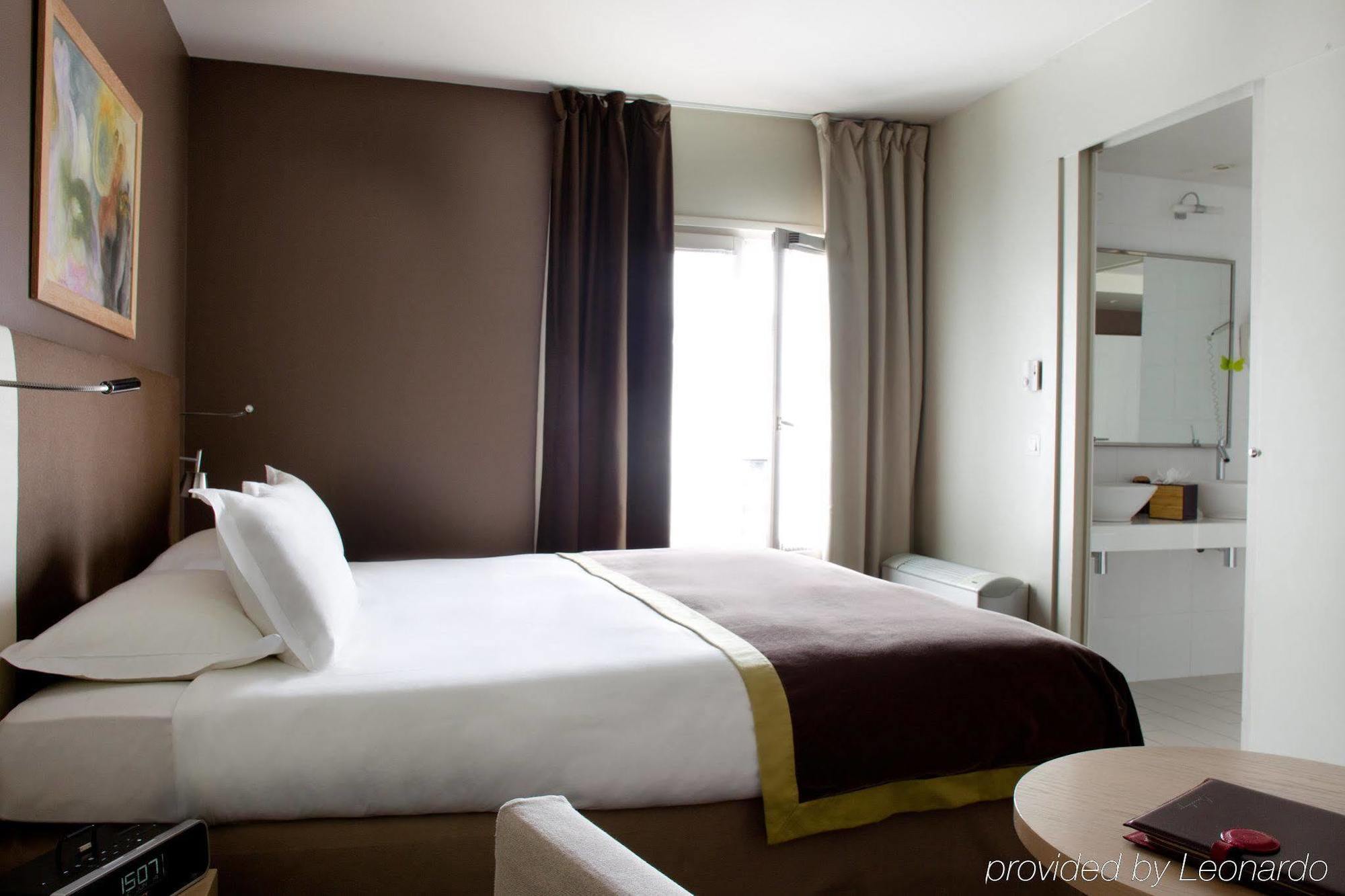 Nh Collection Paris Ponthieu Champs-Elysees 4* Parigi