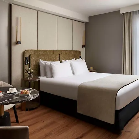 Hotel Nh Collection Ponthieu Champs-élysées 4*