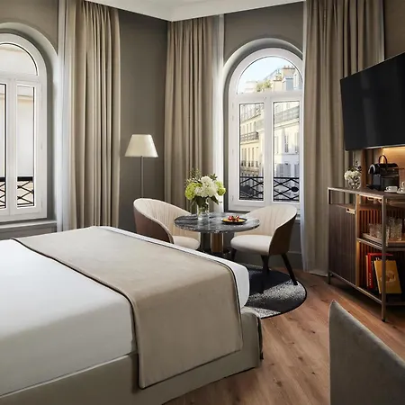 Hotel Nh Collection Ponthieu Champs-élysées 4*