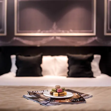 Nh Collection Ponthieu Champs-élysées Hotel