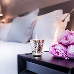 Hotel Nh Collection Ponthieu Champs-elysees Paris