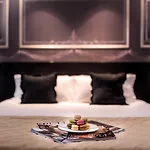 Nh Collection Ponthieu Champs-elysees Hotel