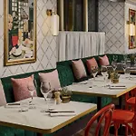 Hotel Nh Collection Ponthieu Champs-elysees 4*
