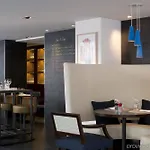 Nh Collection Ponthieu Champs-elysees Hotel 4*